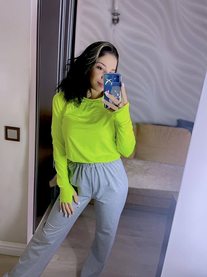 Дарья привлекальеная девушка из Покров цена от 4000 руб