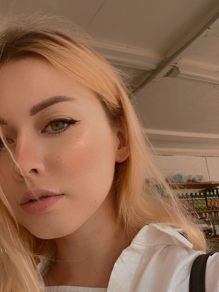 Индивидуалка Полина, доступна для личного знакомства от 1500 руб