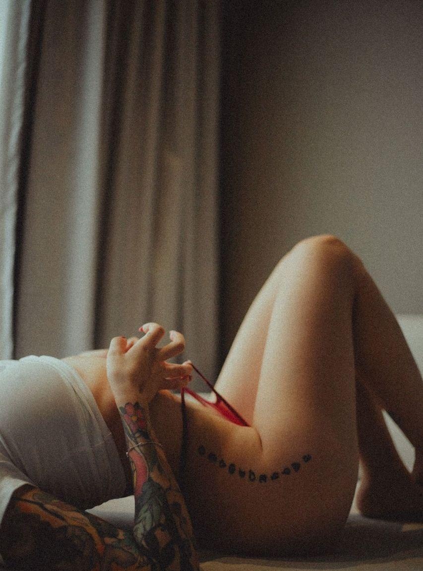 Лера привлекальеная девушка из Покров цена от 7000 руб