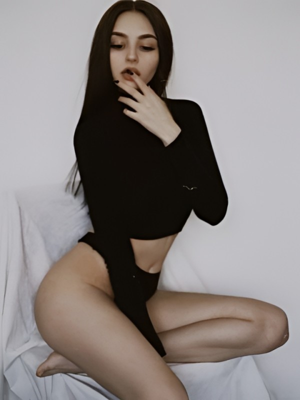 Дарина привлекательная девушка из Покров цена от 4000 руб