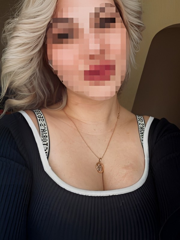 Эльмира привлекательная девушка из Покров цена от 3000 руб