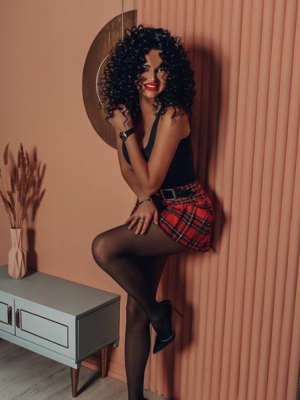 🎥 Людмила привлекательная девушка из Покров цена от 3500 руб