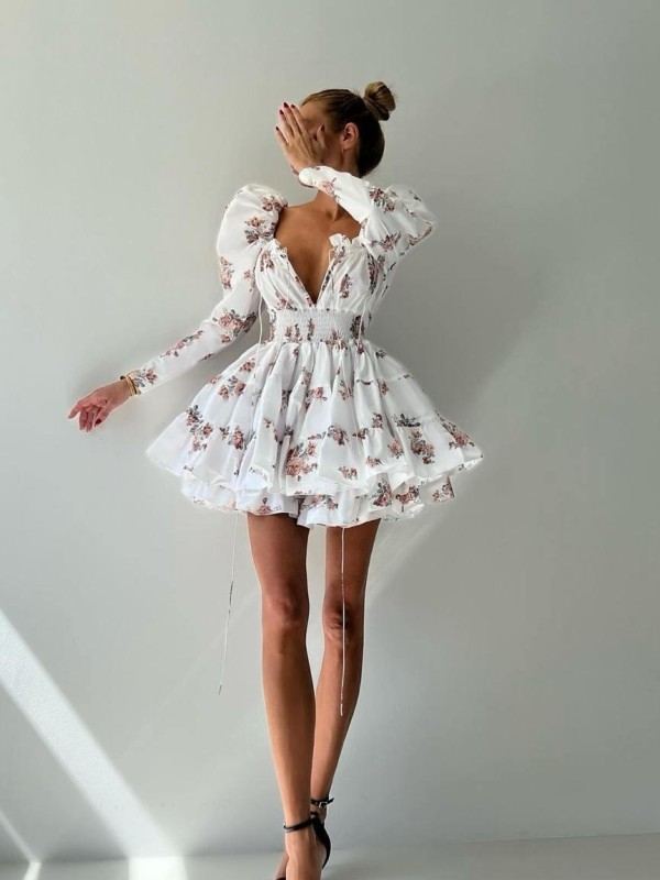 Юля привлекательная девушка из Покров цена от 8000 руб